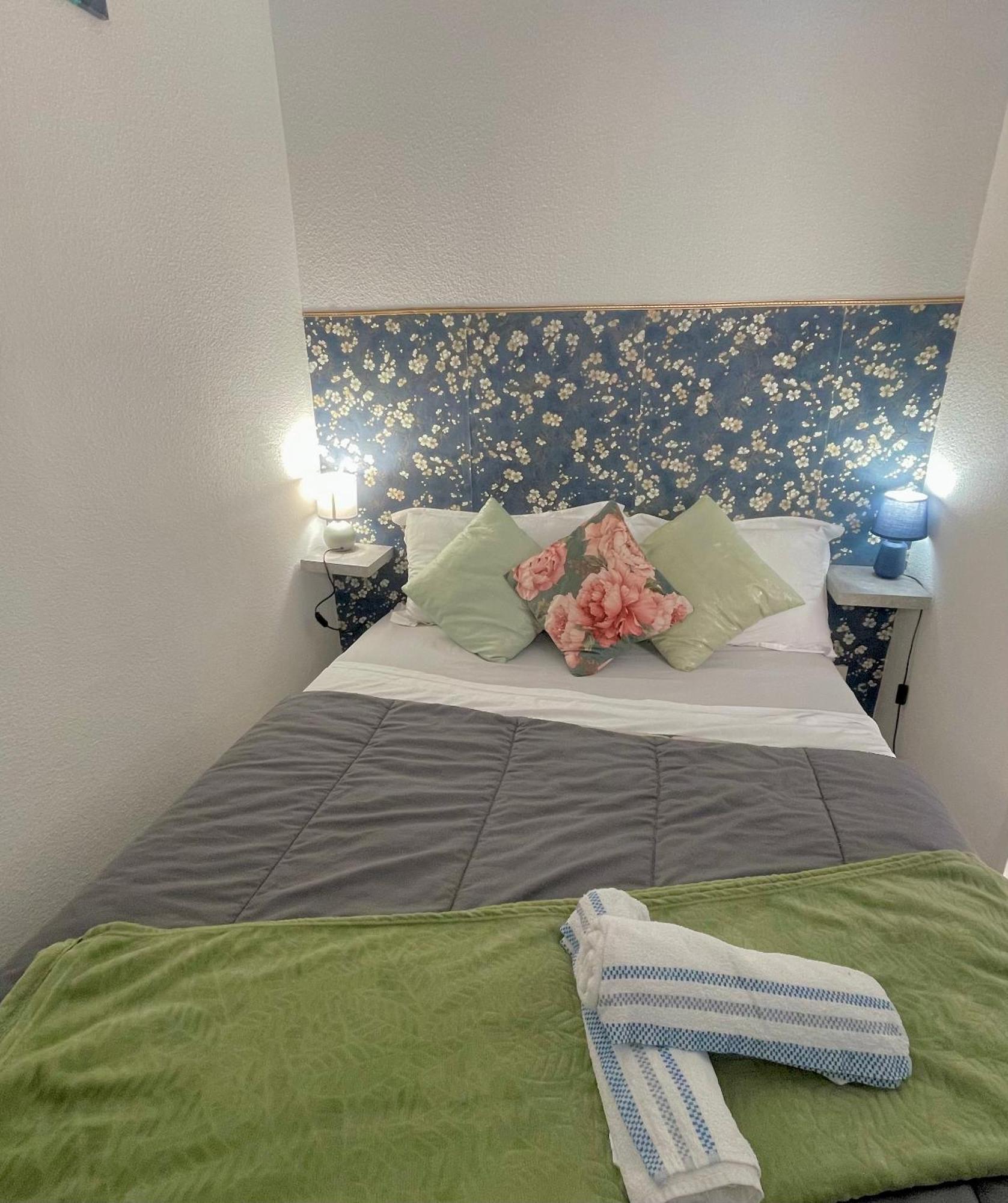 Joli Appartement Avec Piscine Sète Exteriör bild